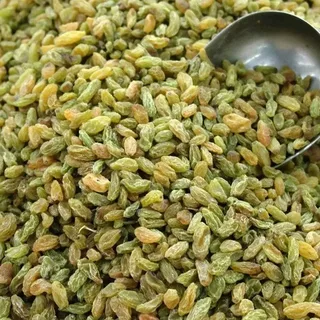 تصویر 2 از کشمش سبز درشت با بسته‌ بندی شکیل و اقتصادی